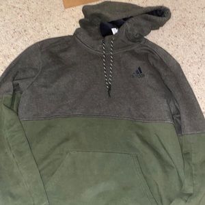 Mens Adidas Green hoodie. Size L. Worn once